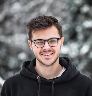 Portrait of Mark Rivers